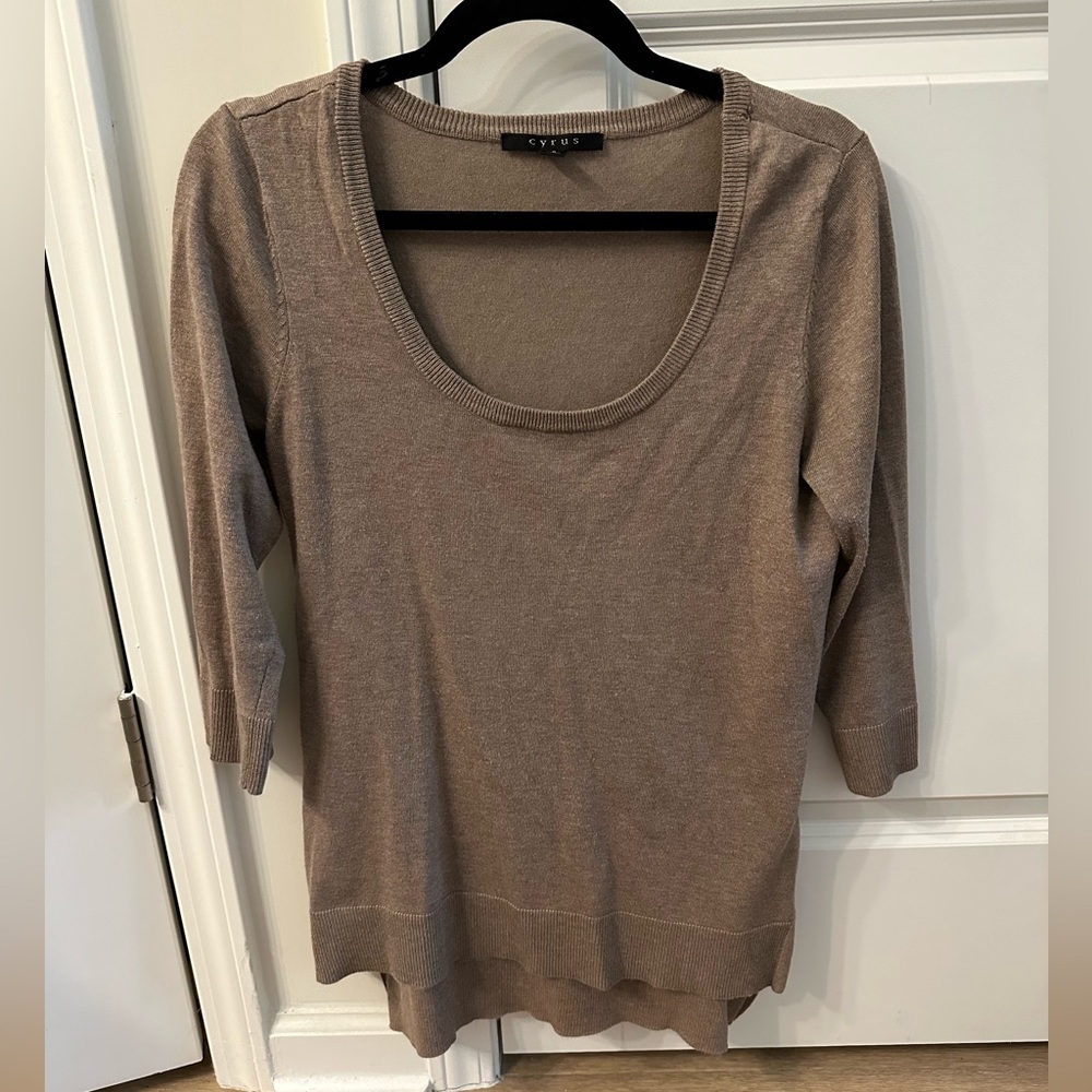 Cyrus women’s 3/4 sleeve sweater